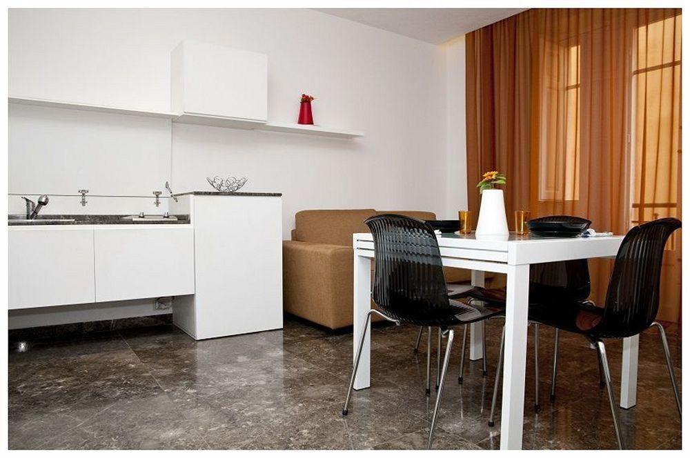 Trapani Tourism Apartments Kültér fotó