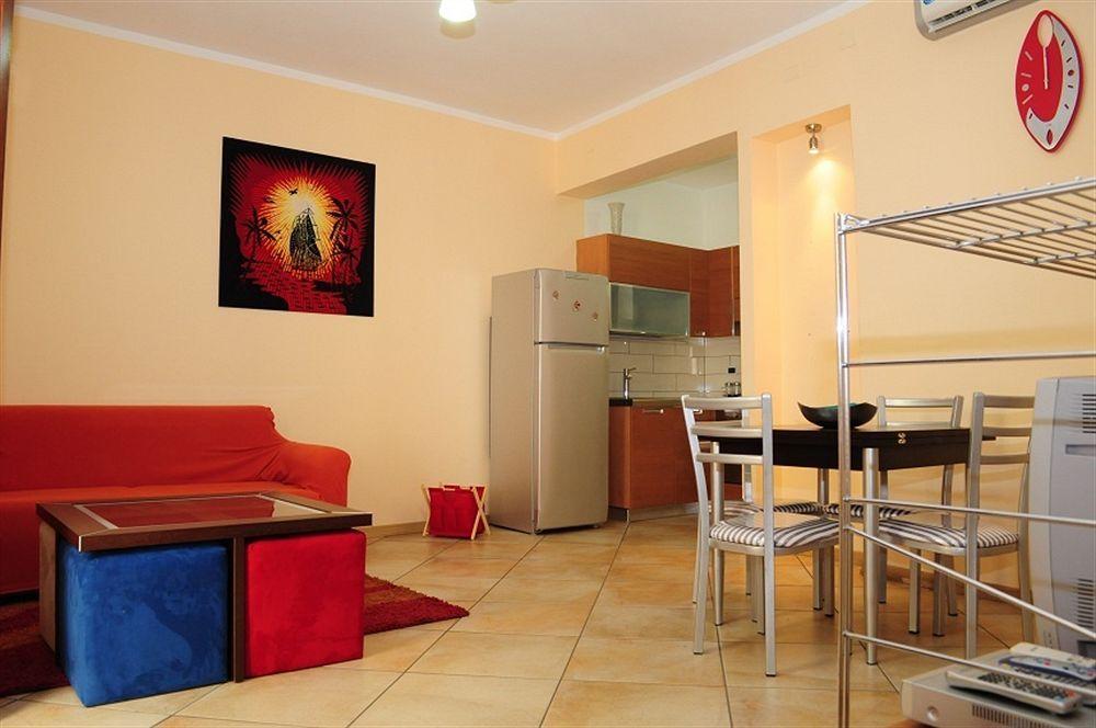 Trapani Tourism Apartments Kültér fotó